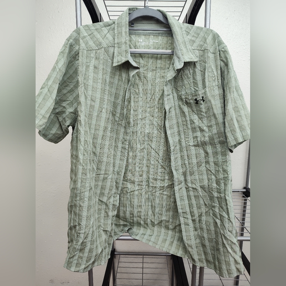 Under Armour Men's Light Green Striped Shirt Fitted Size XL
